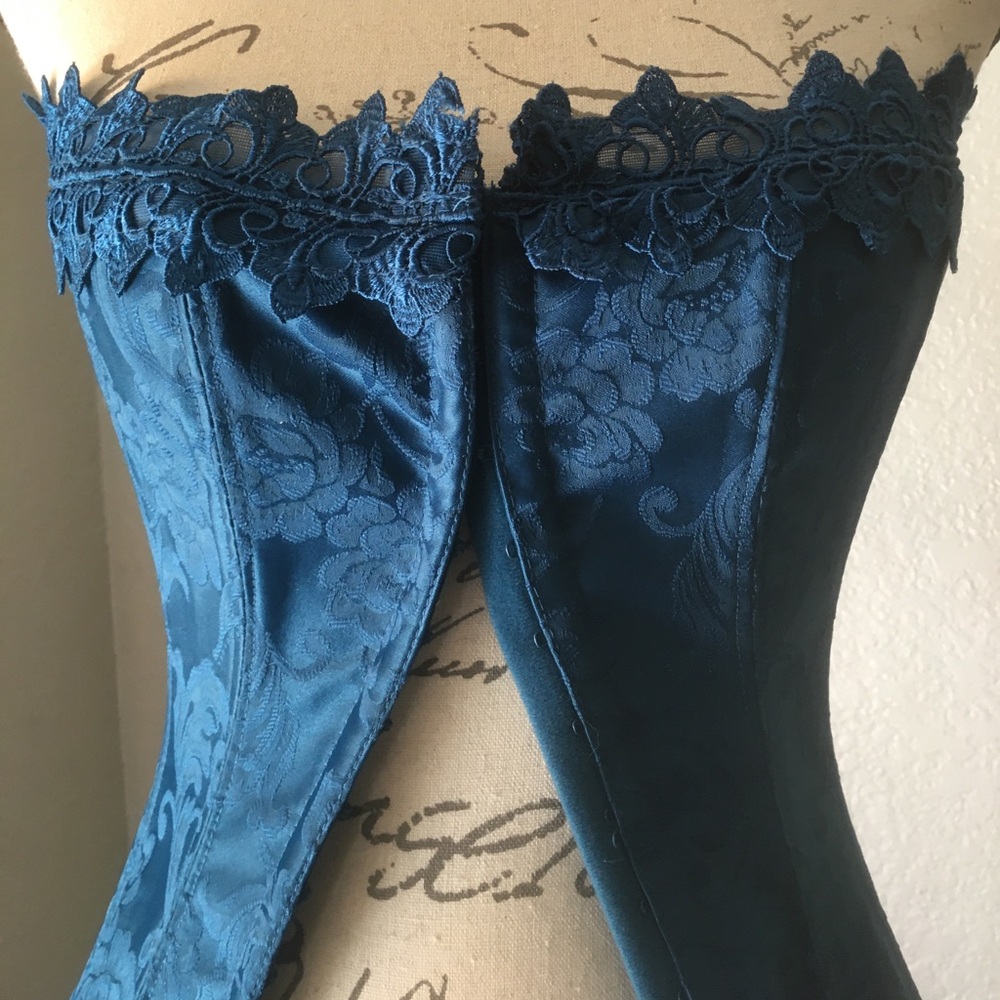 Fredricks Blue Corset
